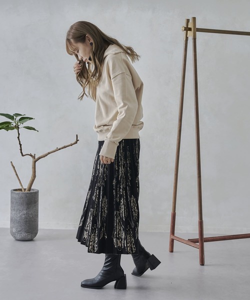 mona Belinda（モナベリンダ）の「襟付きブザムスエット（Tシャツ/カットソー・レディース・チャコールグレー/ブラウン/アイボリー・FREE）」の9枚目の写真