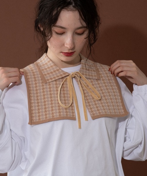 idem(イデム)の「idem knit double collar/チェック柄ニット付け襟(付け襟・レディース・ベージュ/ブラウン・FREE)」の5枚目の写真