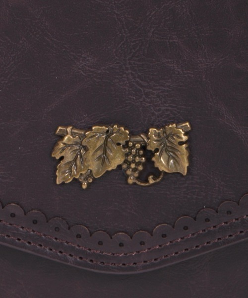 axes femme(アクシーズファム)の「アンティーク調金具使いバッグ(ショルダーバッグ・レディース・ブラック/ブラウン・MEDIUM)」の13枚目の写真