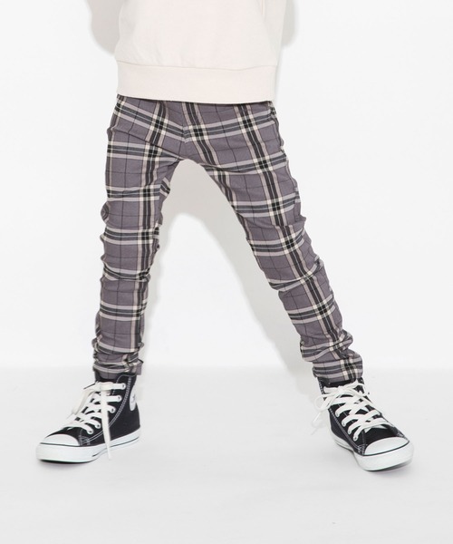 BRANSHES(ブランシェス)の「【プレミアムストレッチ】ロングパンツ(チノパンツ・キッズ・ライトベージュ/ブラック/ベージュ/グレー・130/120/100/90/150/140/110)」の3枚目の写真