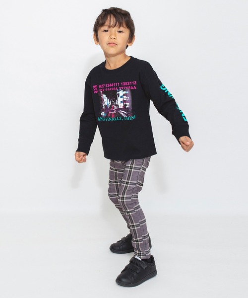 BRANSHES(ブランシェス)の「【プレミアムストレッチ】ロングパンツ(チノパンツ・キッズ・ライトベージュ/ブラック/ベージュ/グレー・130/120/100/90/150/140/110)」の11枚目の写真