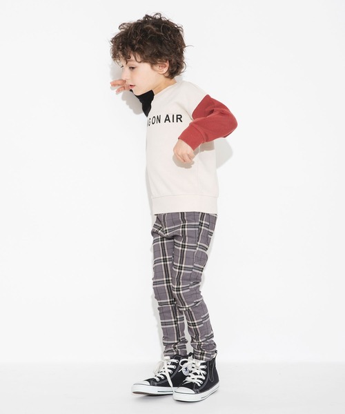 BRANSHES(ブランシェス)の「【プレミアムストレッチ】ロングパンツ(チノパンツ・キッズ・ライトベージュ/ブラック/ベージュ/グレー・130/120/100/90/150/140/110)」の8枚目の写真