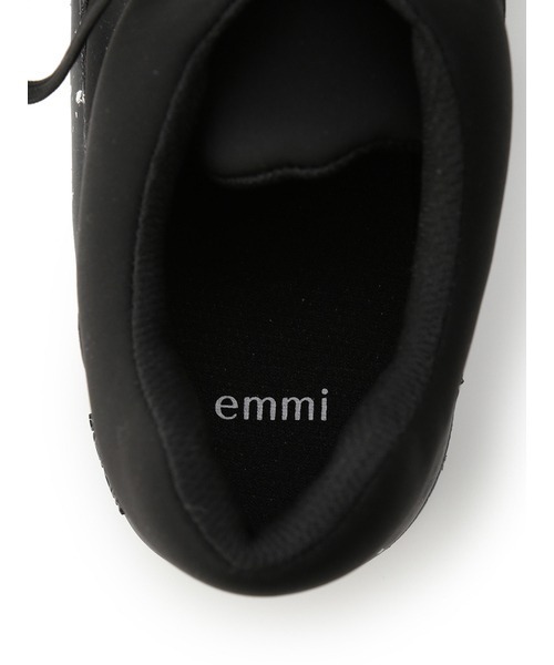 emmi（エミ）の「【emmi original】Vibramソールスニーカー（スニーカー・レディース・ブラック・23.5cm/24.5cm/25.5cm）」の4枚目の写真