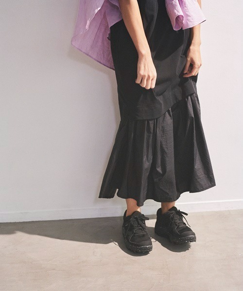 emmi（エミ）の「【emmi original】Vibramソールスニーカー（スニーカー・レディース・ブラック・23.5cm/24.5cm/25.5cm）」の7枚目の写真