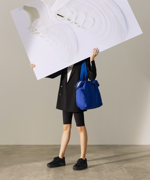 emmi（エミ）の「【emmi original】Vibramソールスニーカー（スニーカー・レディース・ブラック・23.5cm/24.5cm/25.5cm）」の22枚目の写真