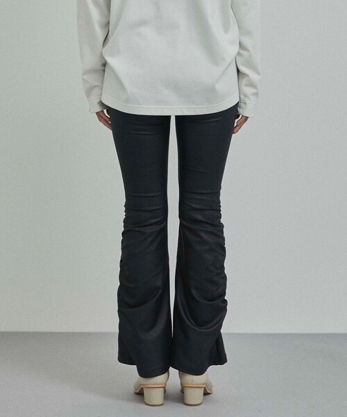 A + TOKYO（エープラストウキョウ）の「シャーリングストレッチパギンス（その他パンツ・レディース・グリーン/ブラック・2/1）」の16枚目の写真