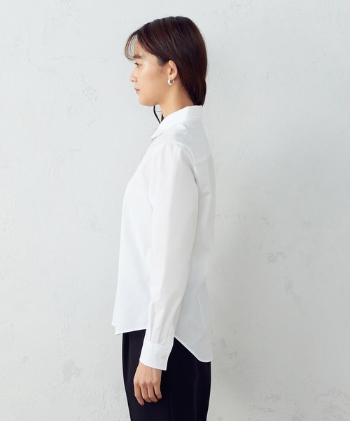 COMME CA ISM（コムサイズム）の「ベーシックシャツ（シャツ/ブラウス・レディース・ホワイト・SMALL/MEDIUM/LARGE/X-LARGE）」の2枚目の写真