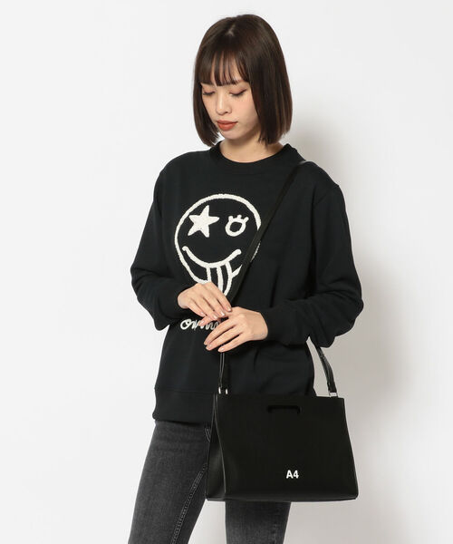 NaNa-NaNa(ナナナナ)の「nana-nana/ナナナナ/A4 (RECYCLED LEATHER)(ショルダーバッグ・レディース・ブラック/キャメル・FREE)」の2枚目の写真