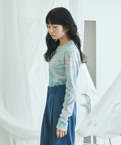 VACANCY（ヴァカンシー）の「マーブル柄リブカットソー（Tシャツ/カットソー・レディース・ブルー/グリーン・FREE）」の17枚目の写真
