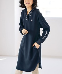 FILA Vネックフードワンピース