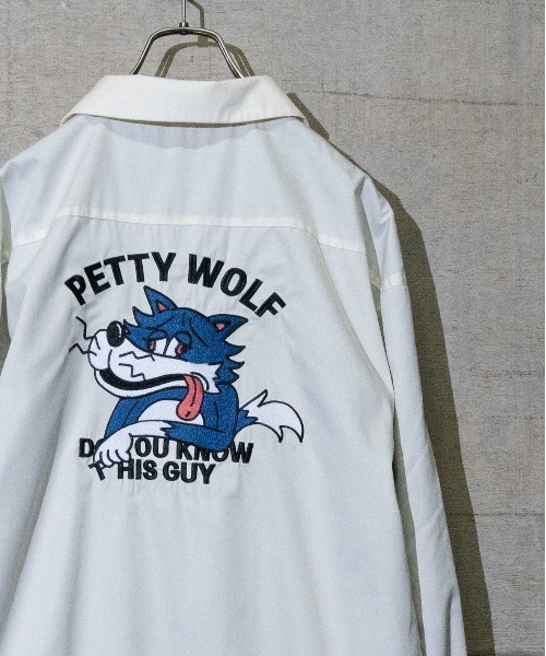 Limited Line Naive Magic(リミテッドラインナイーブマジック)の「【a】TCツイルバック刺繍 "PETTY WOLF"USED LIKE SWINGTOP(ブルゾン・メンズ・グリーン/チャコールグレー/アイボリー/ブルー/オレンジ・LARGE/MEDIUM)」の2枚目の写真