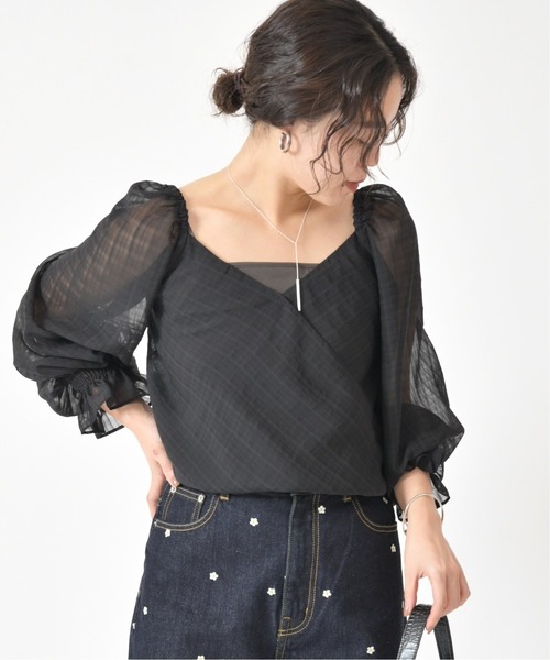 U by SPICK&SPAN（ユーバイスピックアンドスパン）の「カシュクールブラウス◆（シャツ/ブラウス・レディース・ホワイト/ブラック・FREE）」の2枚目の写真