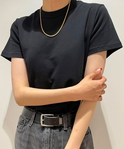 HONEYSUCKLE ROSE（ハニーサックルローズ）の「【HONEYSUCKLE ROSE】スムースレギュラーＴシャツ（Tシャツ/カットソー・レディース・カーキブラウン/ベージュ/ホワイト/ブラック/ブラウン/オレンジ・L/M/S）」の3枚目の写真