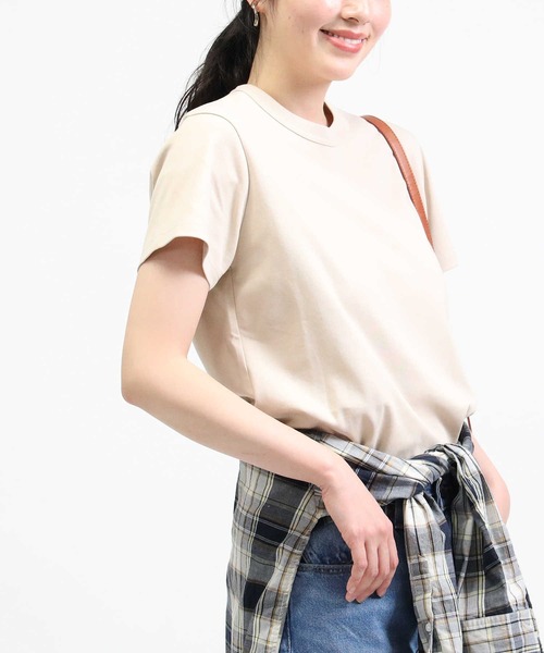 HONEYSUCKLE ROSE（ハニーサックルローズ）の「【HONEYSUCKLE ROSE】スムースレギュラーＴシャツ（Tシャツ/カットソー・レディース・カーキブラウン/ベージュ/ホワイト/ブラック/ブラウン/オレンジ・L/M/S）」の17枚目の写真