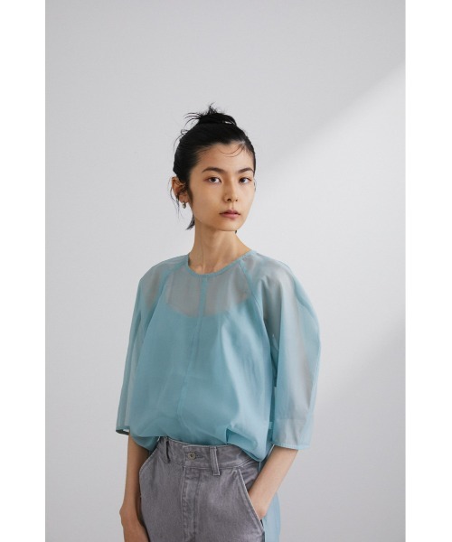 STYLEMIXER（スタイルミキサー）の「フォルムスリーブシアートップス（シャツ/ブラウス・レディース・ブラック/アイボリー/オレンジ/サックスブルー・FREE）」の6枚目の写真