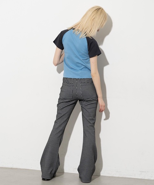 X-girl（エックスガール）の「Playboy × X-girl RAGLAN SLEEVE BABY TEE（Tシャツ/カットソー・レディース・ライトブルー/ホワイト/ブラック・M/S）」の11枚目の写真