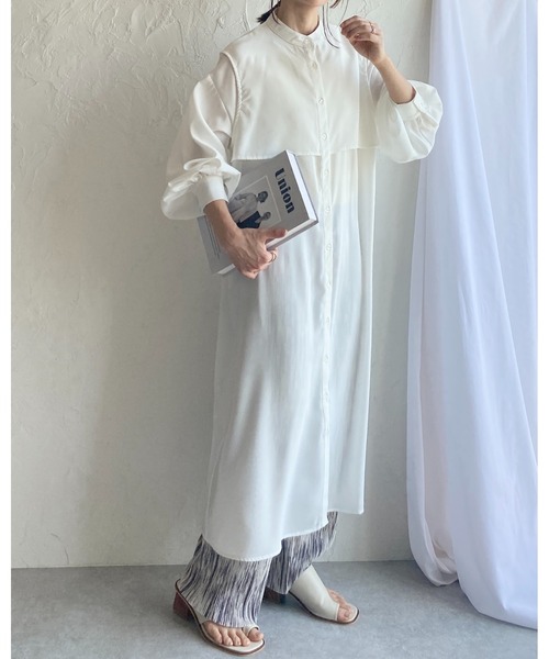 She's Closet(シーズクローゼット)の「バンドカラーボリュームスリーブ長袖ケープロングシャツワンピース(シャツワンピース・レディース・ホワイト/ベージュ/グリーン・FREE)」の8枚目の写真