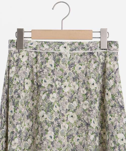 le.coeur blanc（ルクールブラン）の「IPEKER フラワーフレアスカート（スカート・レディース・ベージュ系その他2・38）」の19枚目の写真