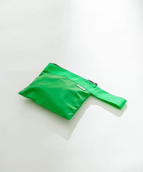 mystic(ミスティック)の「NYLONY ワンハンドバッグ(ハンドバッグ・レディース・ピンク/グリーン/オレンジ/ブルー・ONE SIZE)」の14枚目の写真