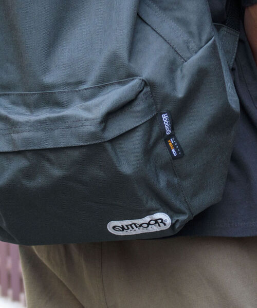 OUTDOOR PRODUCTS（アウトドアプロダクツ）の「【OUTDOOR PRODUCTS/アウトドアプロダクツ】GIANT ナイロンデイパック 57.2L（バックパック/リュック・メンズ・ブラック/グレー・FREE）」の12枚目の写真