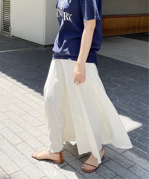 Spick & Span（スピックアンドスパン）の「≪一部店舗+WEB限定≫フレアマキシスカート（スカート・レディース・チャコールグレー/ピンク/ホワイト・38/36）」の2枚目の写真