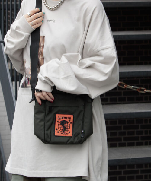 UNIVERSAL OVERALL（ユニバーサルオーバーオール）の「【UNIVERSAL OVERALL/ユニバーサルオーバーオール】Suare shoulder（ショルダーバッグ・メンズ・ブラック/グレー/ベージュ・FREE）」の18枚目の写真