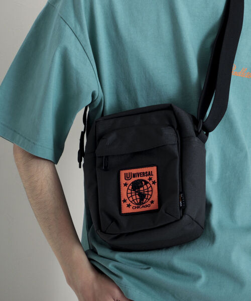 UNIVERSAL OVERALL（ユニバーサルオーバーオール）の「【UNIVERSAL OVERALL/ユニバーサルオーバーオール】Suare shoulder（ショルダーバッグ・メンズ・ブラック/グレー/ベージュ・FREE）」の13枚目の写真