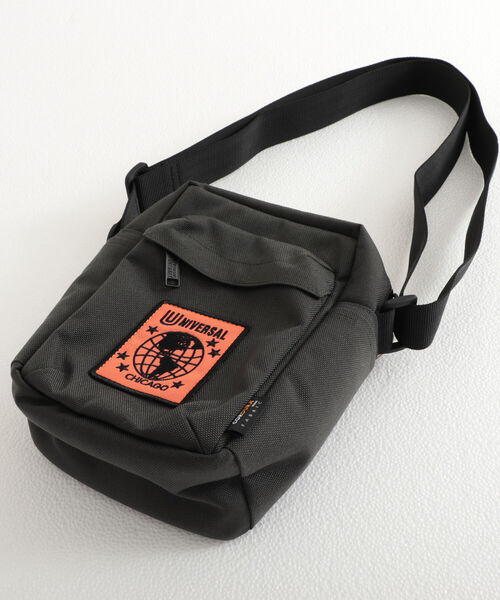 UNIVERSAL OVERALL（ユニバーサルオーバーオール）の「【UNIVERSAL OVERALL/ユニバーサルオーバーオール】Suare shoulder（ショルダーバッグ・メンズ・ブラック/グレー/ベージュ・FREE）」の21枚目の写真