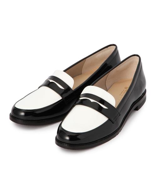 BEAUTY&YOUTH UNITED ARROWS(ビューティーアンドユースユナイテッドアローズ)の「BYSF エナメルローファー 2:◆(その他シューズ・レディース・ブラック/その他1/ホワイト/その他2・36h/37h/36/37/35h/38)」の1枚目の写真