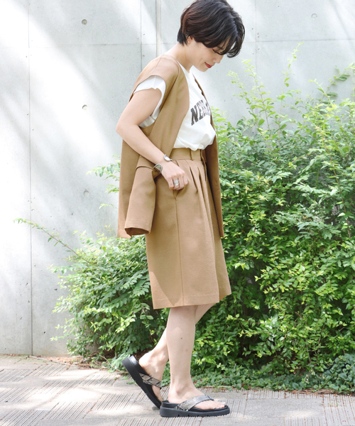 B.C STOCK（ベーセーストック）の「シャンブレーブッチャーショートパンツ（その他パンツ・レディース・ベージュ/アイボリー・SMALL/MEDIUM）」の19枚目の写真