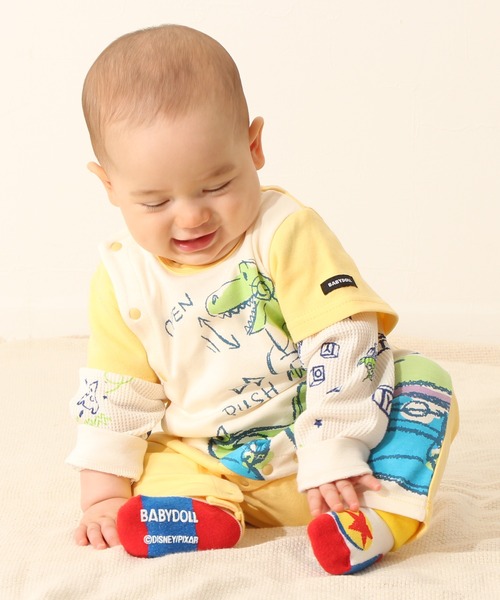 Disney（ディズニー）の「ディズニー トイストーリー ベビーソックス7055（ソックス/靴下・キッズ・イエロー/その他32/その他34/その他16/その他23・9-12c）」の9枚目の写真
