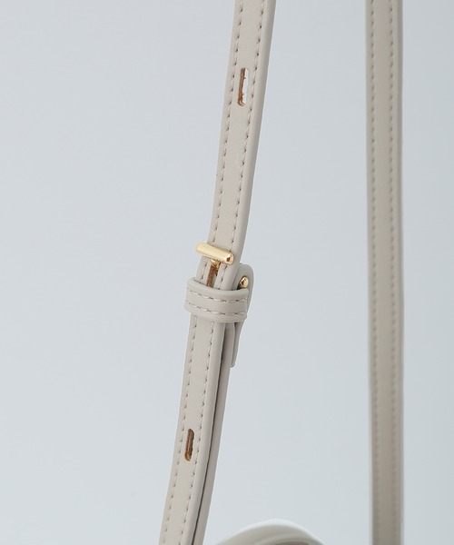 ROPE'（ロペ）の「2WAYロゴポイントミニバッグ（ショルダーバッグ・レディース・グリーン/ダークブラウン/ライトグレー・FREE）」の9枚目の写真