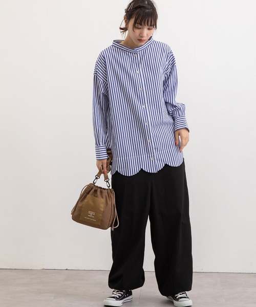 POU DOU DOU（プードゥドゥ）の「とり刺繍裾スカラップ2wayブラウス（シャツ/ブラウス・レディース・オフホワイト/ブルー/ダークグレー・3）」の9枚目の写真