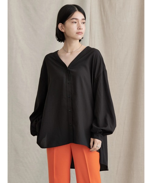 AMERICAN HOLIC（アメリカンホリック）の「Ｖネックボリュームシアーチュニック（Tシャツ/カットソー・レディース・ブラック/テラコッタ・L/M）」の19枚目の写真