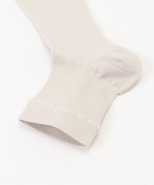 sleeping.com（スリーピングドットコム）の「オリジナルの香り付き素材 膝下着圧ソックス（その他ルームウェア・レディース・グレー/ライトパープル・FREE）」の6枚目の写真