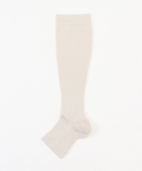 sleeping.com（スリーピングドットコム）の「オリジナルの香り付き素材 膝下着圧ソックス（その他ルームウェア・レディース・グレー/ライトパープル・FREE）」の5枚目の写真