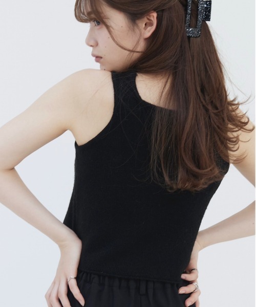 17HR（セブンティーンアワーズ）の「ニットタンクトップ（タンクトップ・レディース・ホワイト/ブラック/ブルー・FREE）」の3枚目の写真