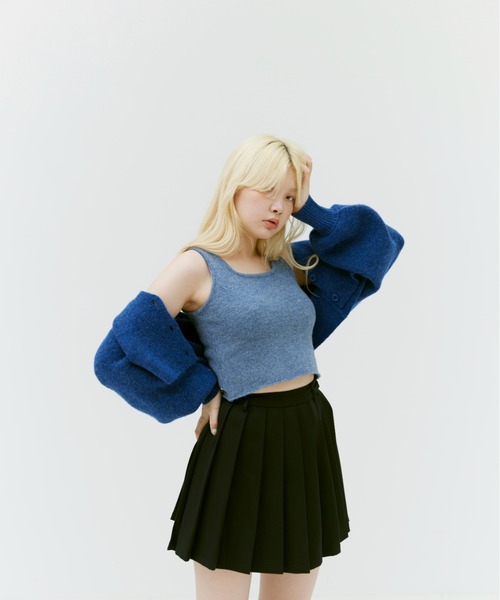 17HR（セブンティーンアワーズ）の「ニットタンクトップ（タンクトップ・レディース・ホワイト/ブラック/ブルー・FREE）」の19枚目の写真