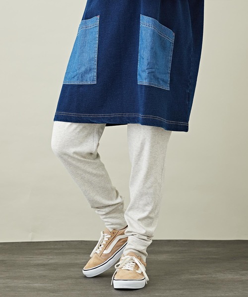 CUBE SUGAR（キューブシュガー）の「無地裏起毛ウォームフライスレギンス（レギンス/スパッツ・レディース・モカ/オートミール/オレンジ/パープル/ブラック・M）」の4枚目の写真