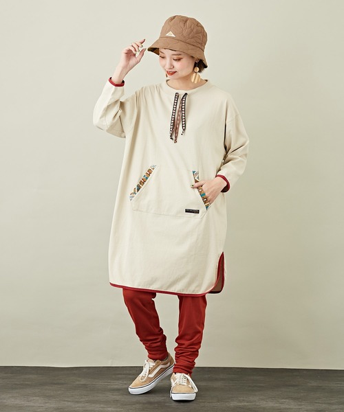 CUBE SUGAR（キューブシュガー）の「無地裏起毛ウォームフライスレギンス（レギンス/スパッツ・レディース・モカ/オートミール/オレンジ/パープル/ブラック・M）」の8枚目の写真