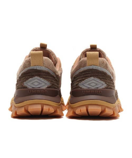 UMBRO(アンブロ)の「UMBRO x atmos x 24 KARATS BUMPY / アンブロ バンピー アトモス X 24 カラッツ【SP】(スニーカー・レディース・ブラウン・23.0cm/24.5cm/24.0cm/25.0cm/23.5cm)」の17枚目の写真