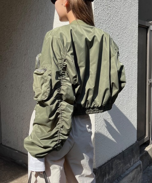 SHAGGIE（シャギー）の「袖ギャザーショートミリタリーMA-1（MA