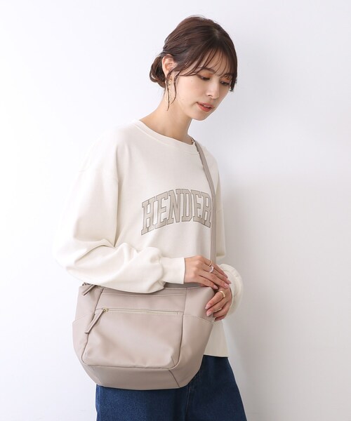 SHOO・LA・RUE(シューラルー)の「◆収納7ポケットショルダーバッグ(ショルダーバッグ・レディース・ブラック/グレー/オレンジ・00)」の12枚目の写真