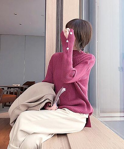 Girly Doll(ガーリードール)の「袖ボタンリブニット(ニット/セーター・レディース・ピンク/ブラック/グリーン/ブラウン/ベージュ・F)」の6枚目の写真