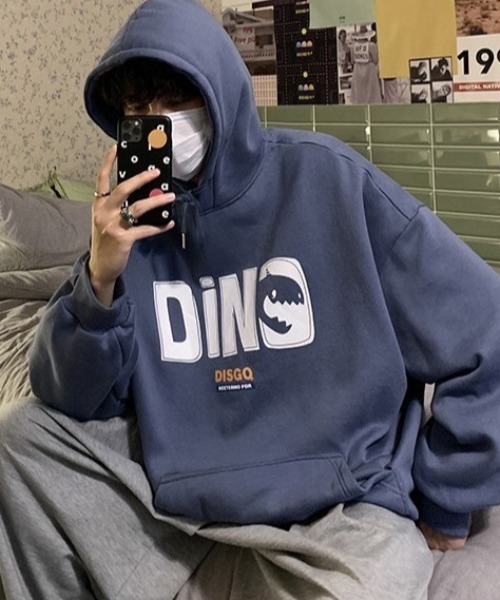 MGV（エムジーヴィー）の「シャークロゴビッグパーカー（パーカー・メンズ・ホワイト/ブルー/ブラック/グレー・LARGE/X-LARGE/MEDIUM）」の4枚目の写真