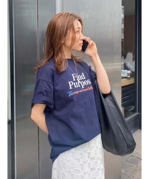Ungrid（アングリッド）の「Find PurposeロゴルーズTee（Tシャツ/カットソー・レディース・ベージュ/ネイビー/オフホワイト・FREE）」の13枚目の写真