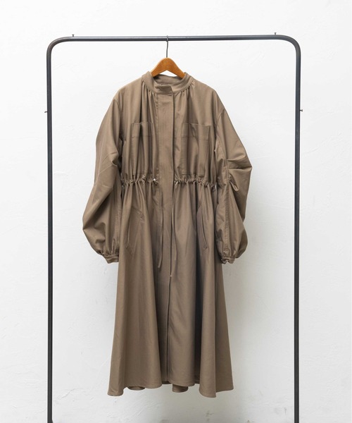 KOH.style（コースタイル）の「バックプリーツM-65ミリタリーコート（スカート・レディース・キャメル/ブラック/カーキ・LARGE/MEDIUM）」の3枚目の写真