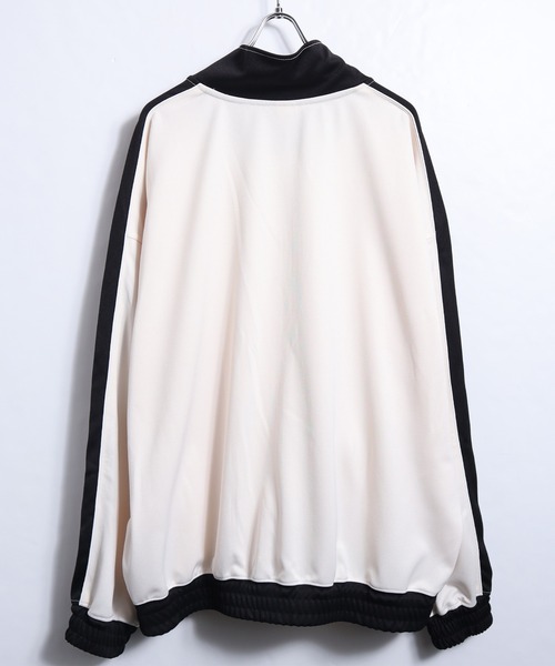 VISION STREET WEAR(ヴィジョンストリートウェア)の「【VISION STREET WEAR】セットアップ対応 ビッグシルエット スケータージャージ / トラックジャケット(ジャージ・レディース・ブラック/アイボリー/パープル/イエロー・MEDIUM/LARGE/X-LARGE)」の5枚目の写真