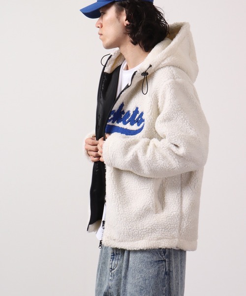 Bling Leads(ブリングリーズ)の「Bling Leads ボアサガラ刺繍ZIPパーカー(パーカー・メンズ・ベージュ×ブラック/ブラック×ベージュ/ホワイト×グリーン/ダークグリーン系/ホワイト/ブラウン系その他・XL/L/M)」の8枚目の写真
