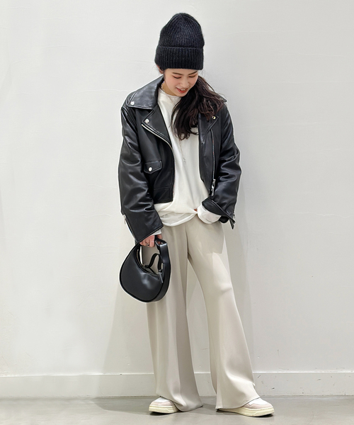 AP STUDIO（エーピーストゥディオ）の「コットンカシミヤスウェット（スウェット・レディース・ホワイト/チャコールグレー/ベージュ・FREE）」の15枚目の写真